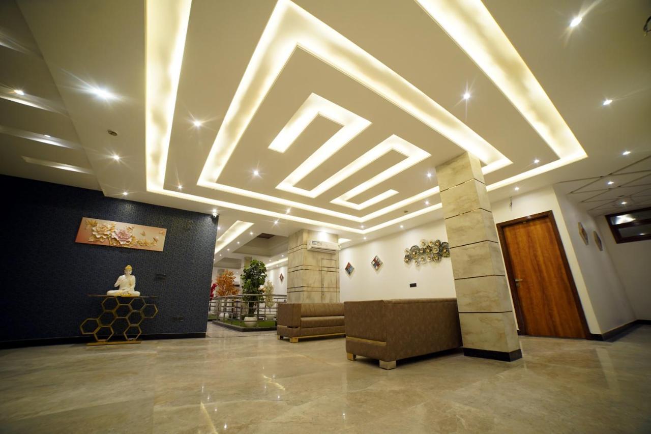 Hotel Elite - 5 Mins From Golden Temple 암리차르 외부 사진
